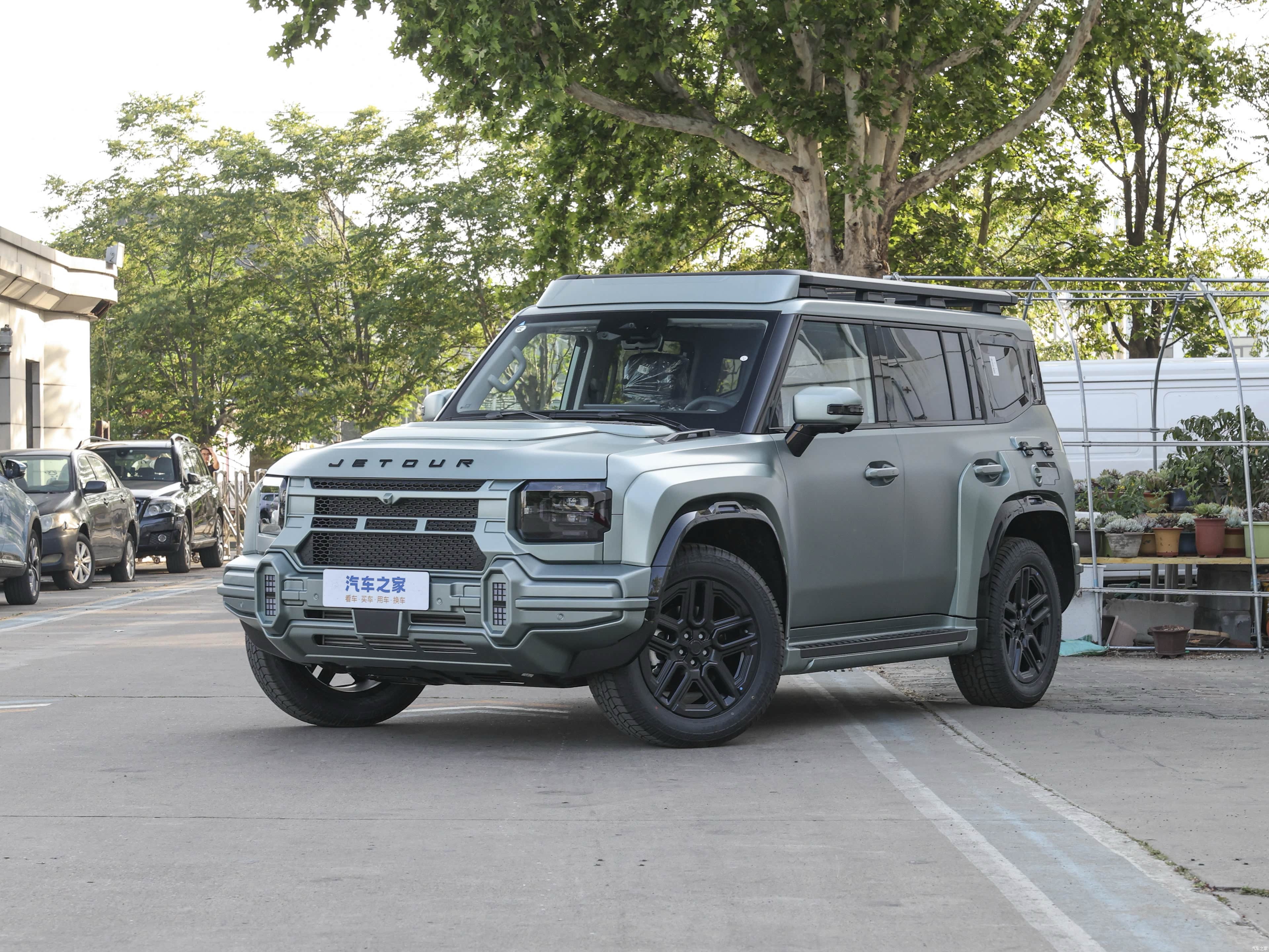JETOUR  TRAVLER 2.0TD DCT 4WD Star Defender